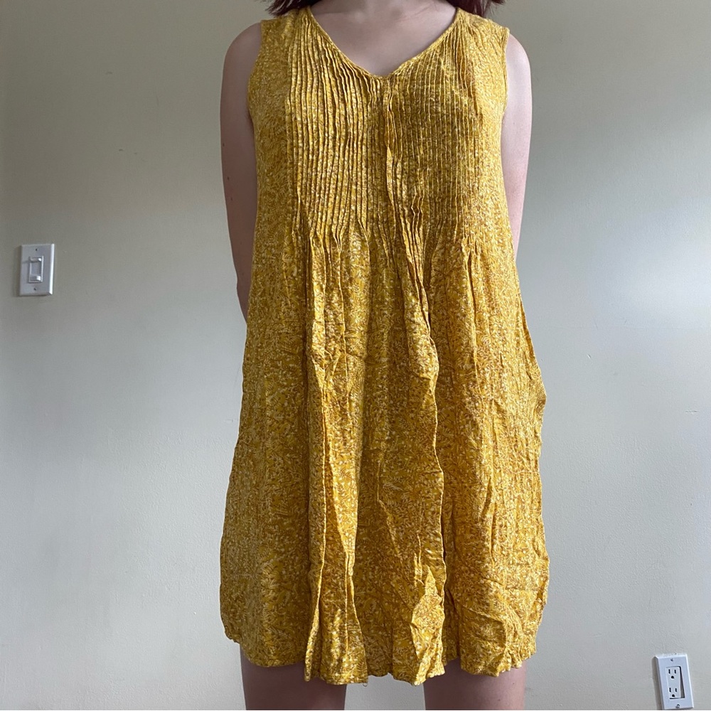 Flowy V-neck Old Navy Dress Yellow
